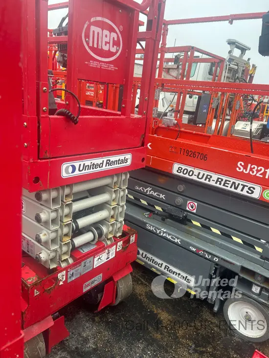2020 MEC MICRO 26 Scissor Lift