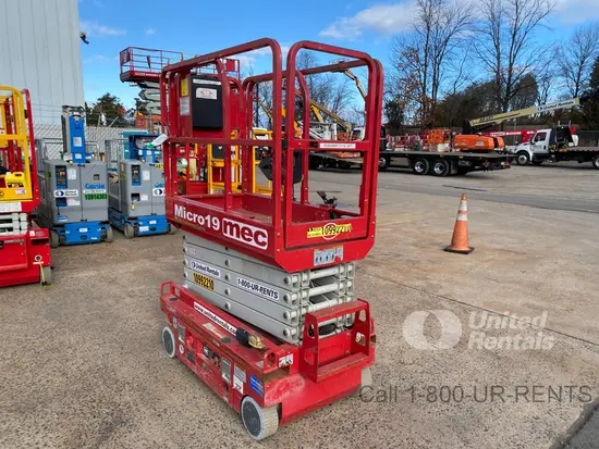 2019 MEC MICRO 19 Scissor Lift