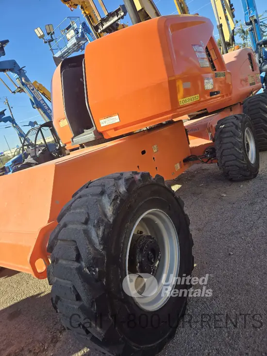 2017 JLG 400S Boom Lift