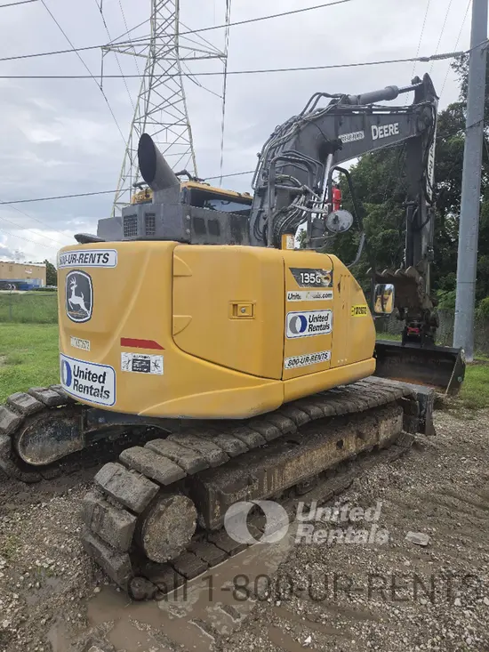 2022 John Deere 135G Excavator