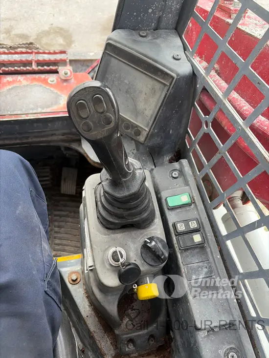 2021 Takeuchi TL8R2R Track Loader