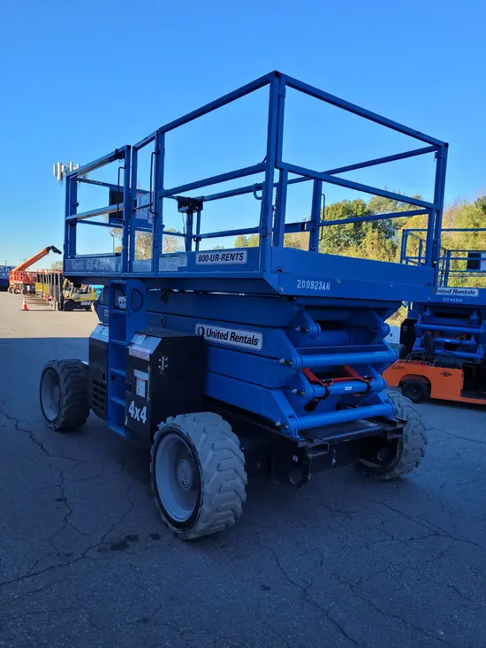 2017 Genie GS-4390 RT Rough Terrain Scissor Lift