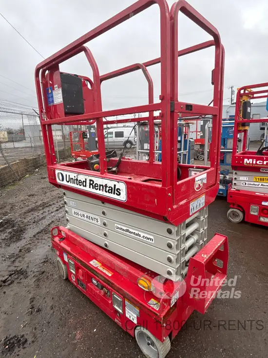 2019 MEC MICRO 19 Scissor Lift