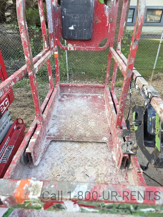 2020 MEC MICRO 19 Scissor Lift