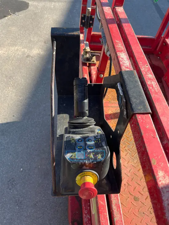 2019 MEC MICRO 19 Scissor Lift