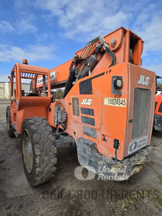 2018 SKYTRAK 8042 Forklift