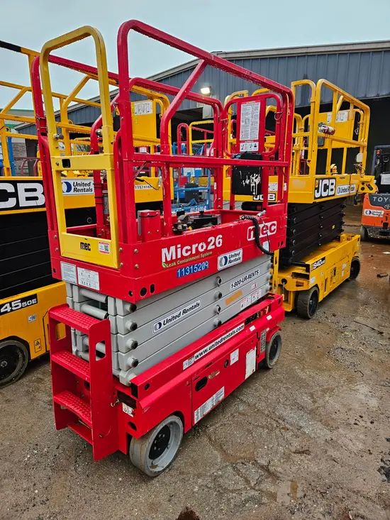 2021 MEC MICRO 26 Scissor Lift