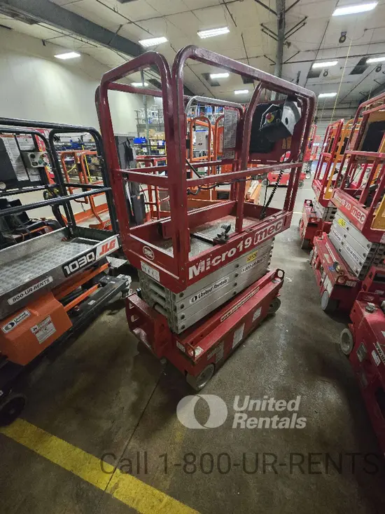 2018 MEC MICRO 19 Scissor Lift
