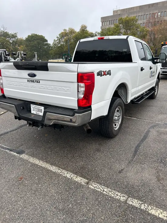 2022 Ford F250CREWXLG4WD Pickup Truck