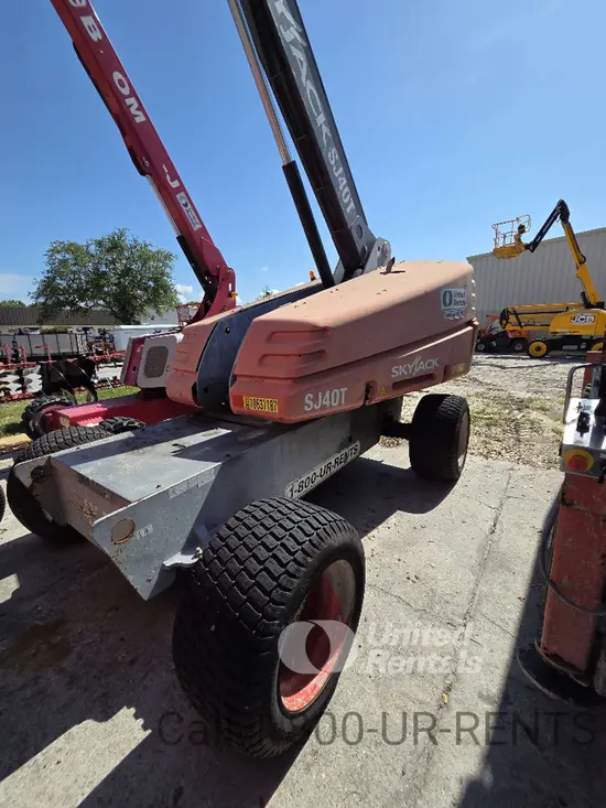2017 Skyjack SJ40T Boom Lift