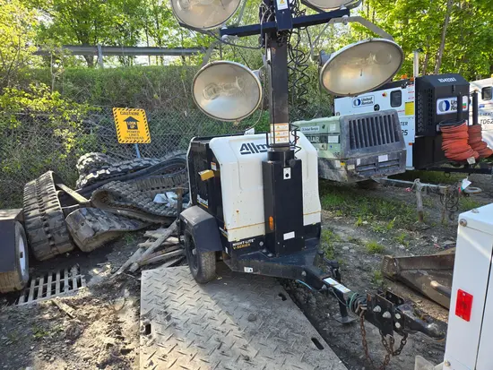 2017 Allmand NIGHT-LITE PRO Portable Light Tower