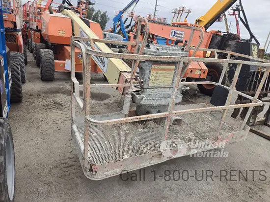 2017 JLG 600S Boom Lift