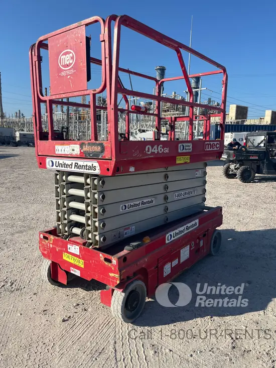 2017 MEC 4046SE Scissor Lift