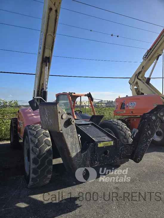 2016 JLG 1055 Forklift