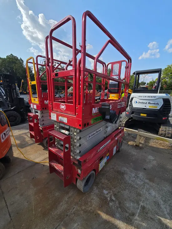 2019 MEC MICRO 26 Scissor Lift