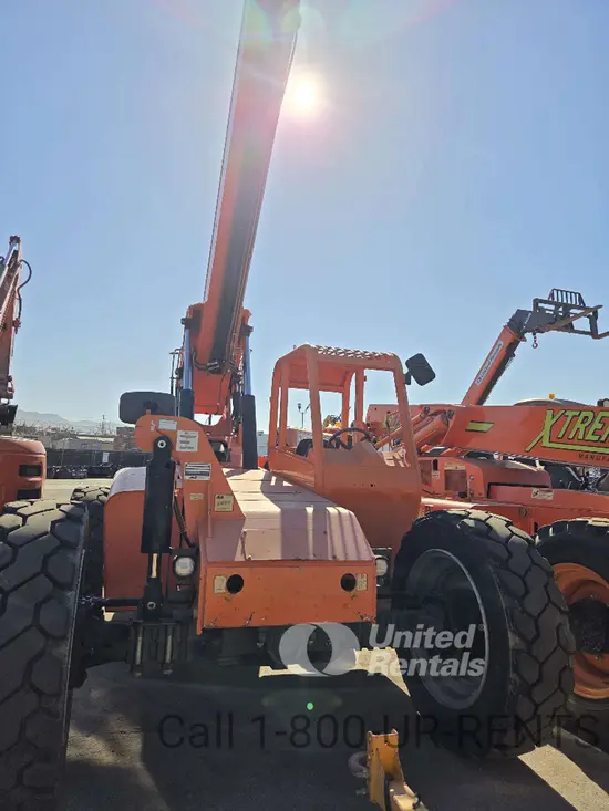2018 SKYTRAK 6042 Forklift