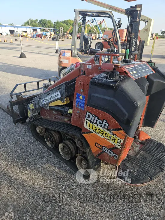 2021 Ditch Witch SK600 Track Loader