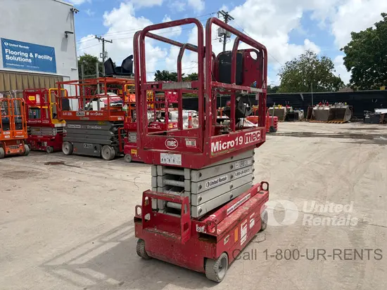 2020 MEC MICRO 19 Scissor Lift