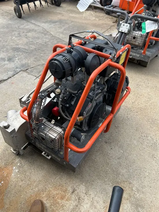 2022 Husqvarna SOFF CUT 4000 Street Saw/Blade