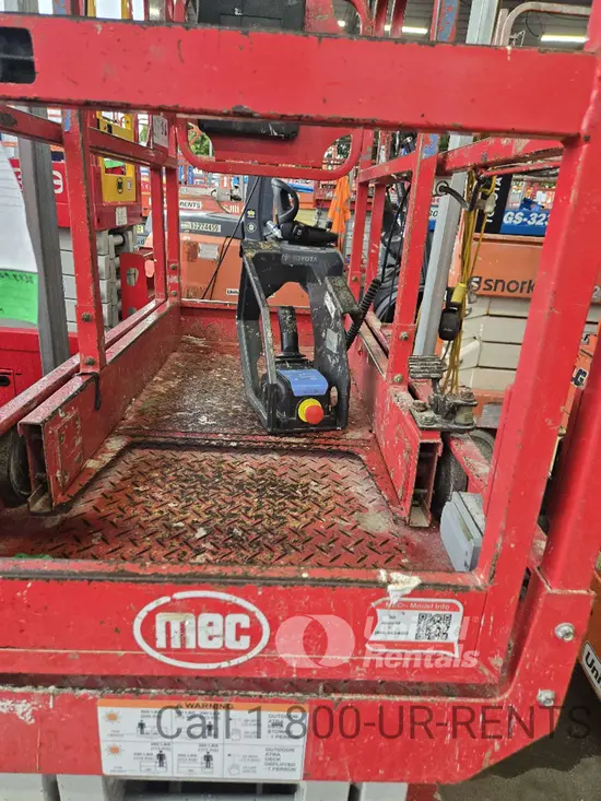 2020 MEC MICRO 19 Scissor Lift