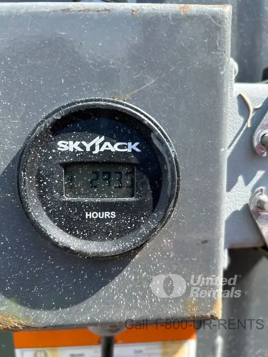2018 Skyjack SJ16 Self-Propelled One-Person Lift