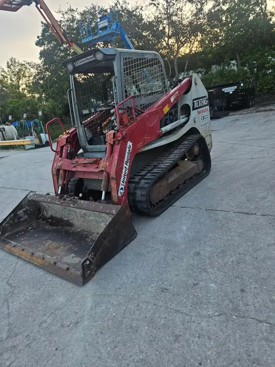 2019 Takeuchi TL12R2-R Track Loader