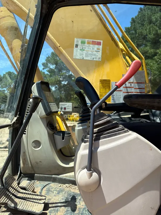 2020 Kobelco SK210LC-10 Excavator