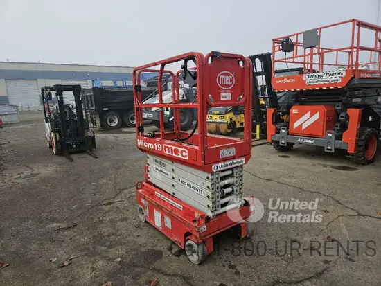 2019 MEC MICRO 19 Scissor Lift