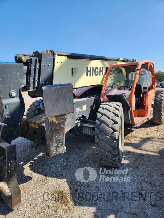 2016 JLG 1055 Forklift