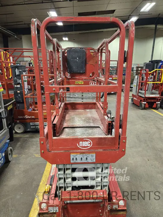 2019 MEC MICRO 19 Scissor Lift