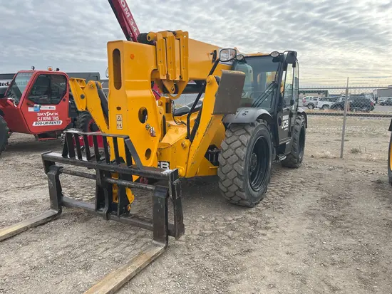 2021 JCB 512-56 Forklift