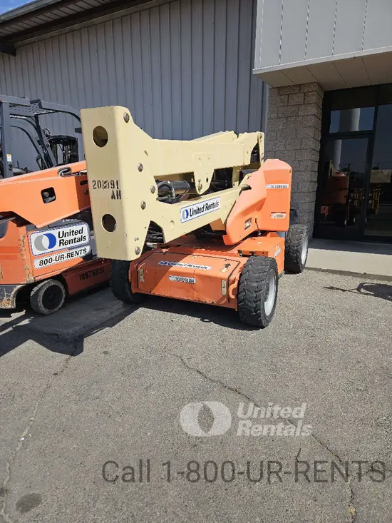 2018 JLG E450AJ Articulating Boom Lift