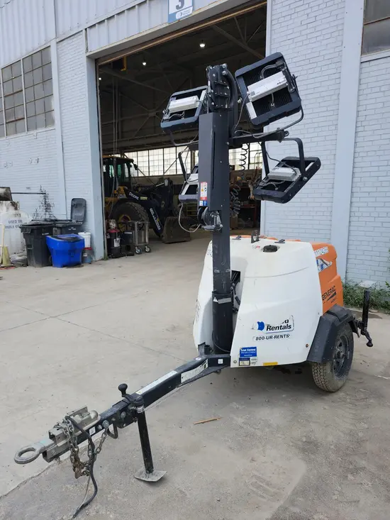 2020 Magnum Pro MLT6SMD Portable Light Tower