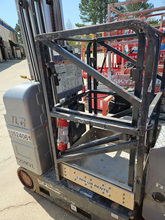 2016 JLG 20MVL Self-Propelled One-Person Lift