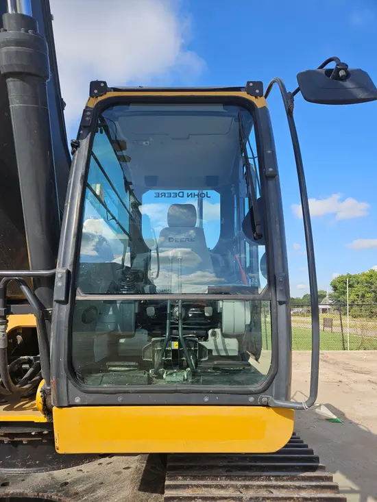 2019 John Deere 300G LC Excavator