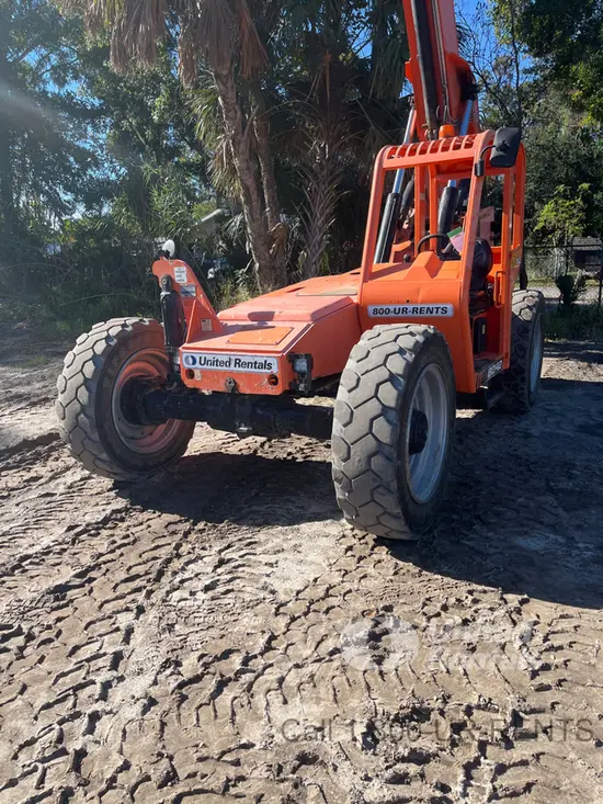 2018 SKYTRAK 8042 Forklift