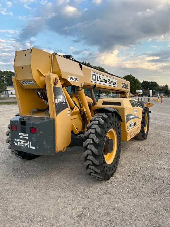 2018 Gehl DL12-55 Forklift