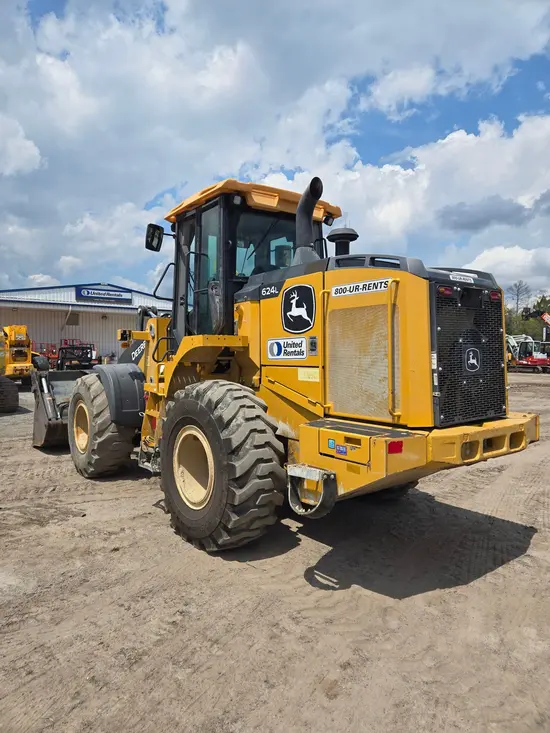 2021 John Deere 624L Wheel Loader