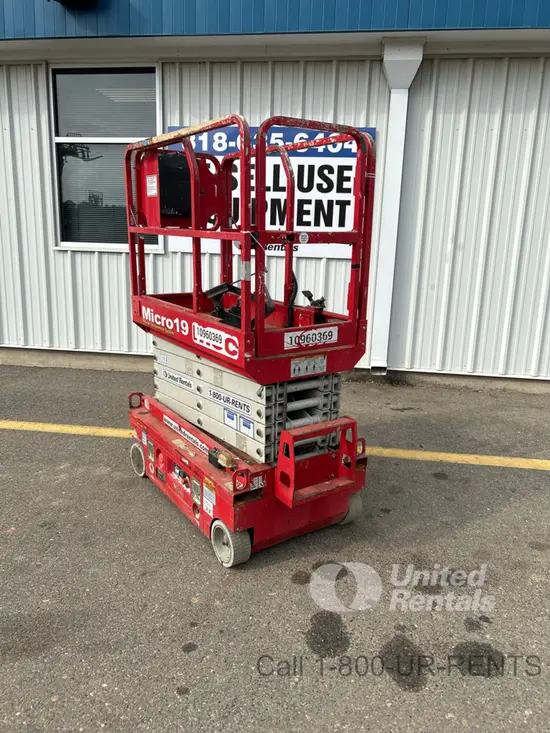 2019 MEC MICRO 19 Scissor Lift