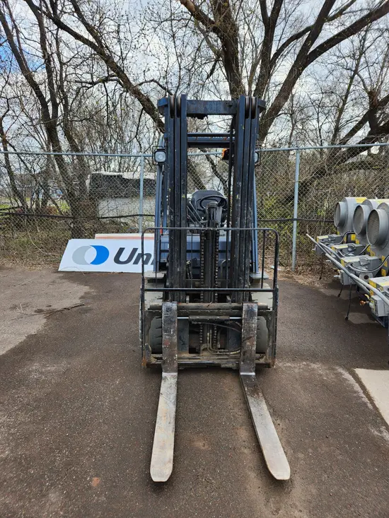2019 Toyota 8FGU30 Warehouse Forklift
