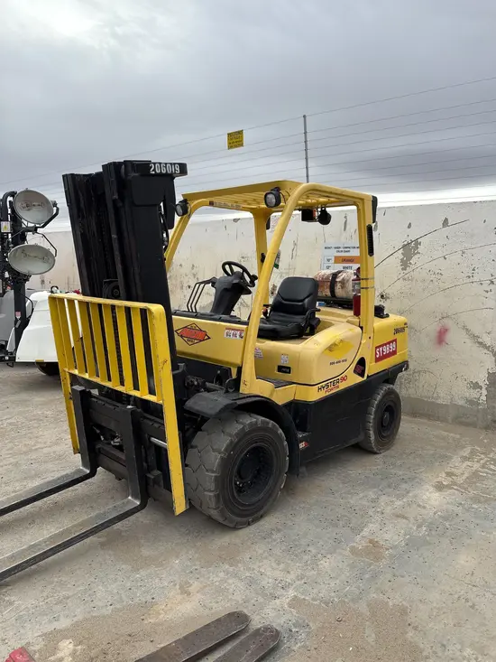 2018 HYSTER H90FT Warehouse Forklift