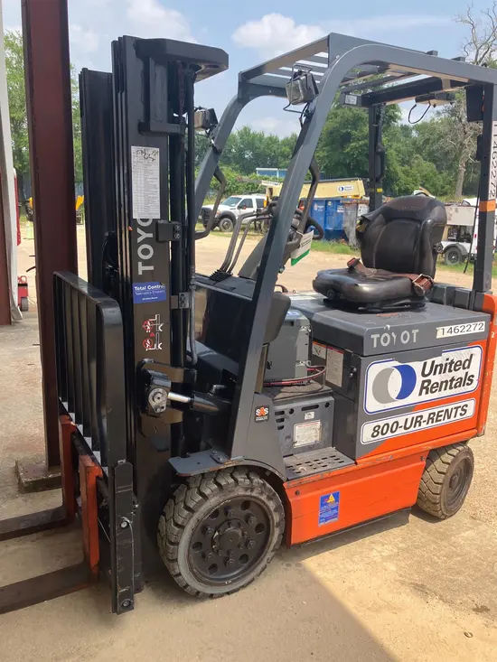 2022 Toyota 8FBCU25 Warehouse Forklift