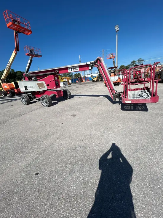 2017 MEC 60J-E Boom Lift