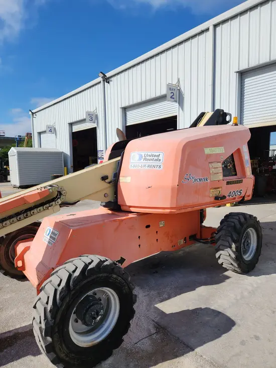 2016 JLG 400S Boom Lift