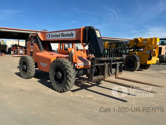 2018 SKYTRAK 8042 Forklift