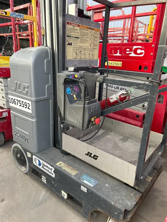 2017 JLG 20MVL Self-Propelled One-Person Lift