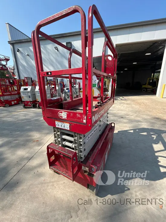 2018 MEC MICRO 19 Scissor Lift