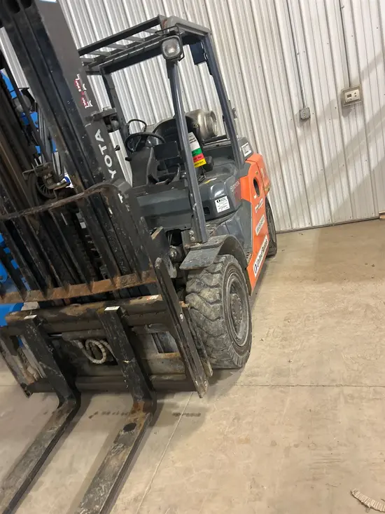 2018 Toyota 8FG35U Warehouse Forklift