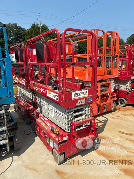 2019 MEC MICRO 19 Scissor Lift