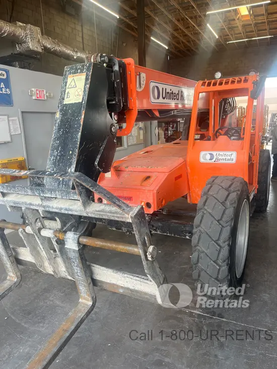 2019 SKYTRAK 8042 Forklift